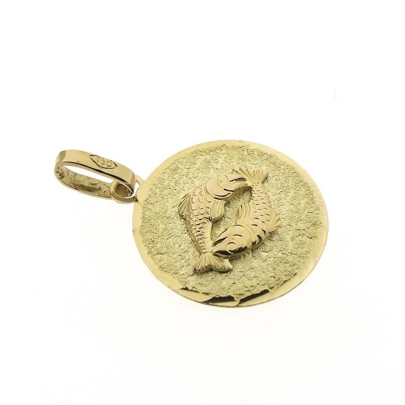Image 3 of 18 carat gold zodiac sign pendant; Pisces