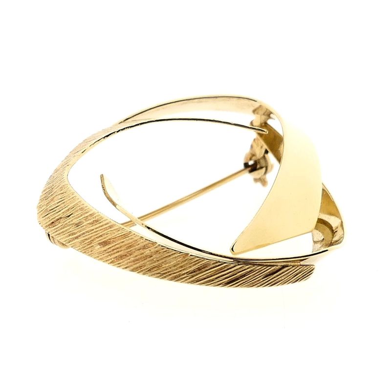 Image 3 of Vintage Gold Brooch; 14 Karat