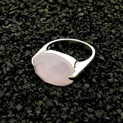 Image 2 of Silver ring with rose quartz