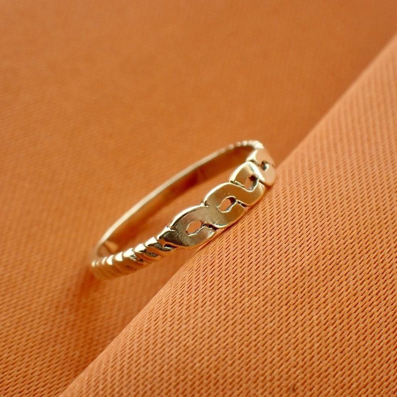 Image 6 of Golden fantasy ring