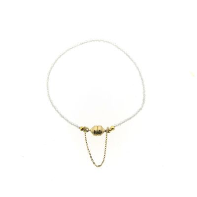 9 carat rock crystal bead bracelet | 17 cm Image 1 of 9 carat rock crystal bead bracelet | 17 cm