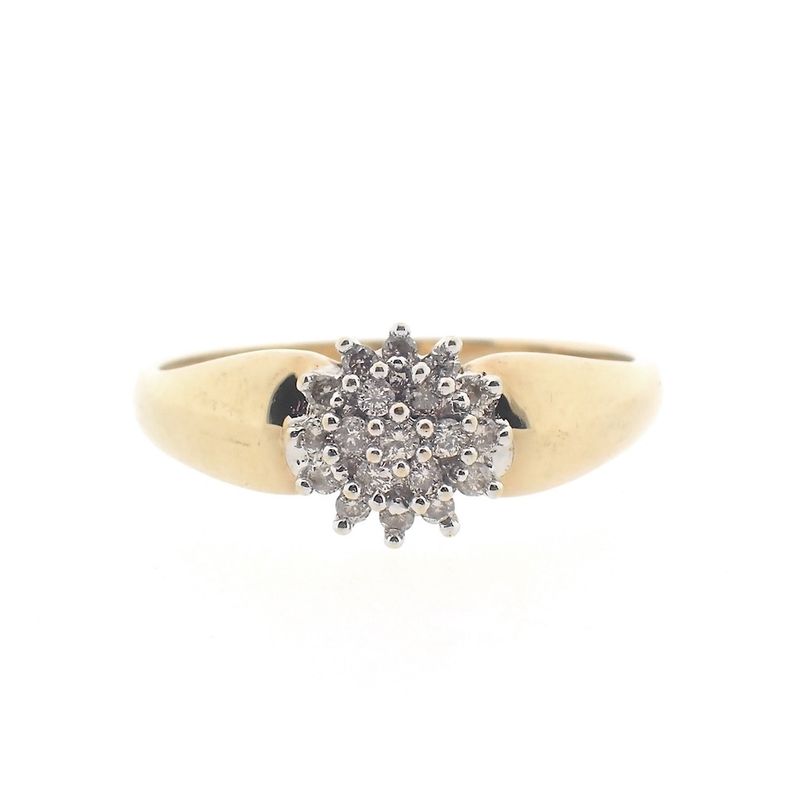 Image 3 of Gold entourage ring with diamonds | 0.19 ct.