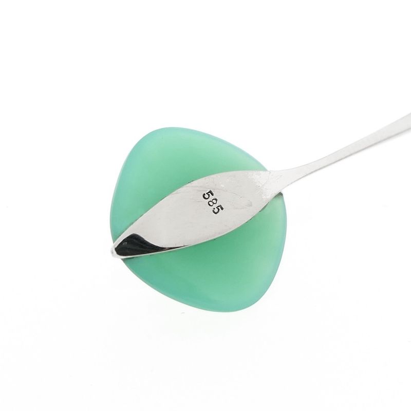 Image 8 of White gold pendant with jade and diamond | 0.025 ct.