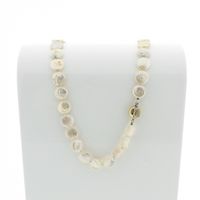 Pearl necklace with gold clasp.