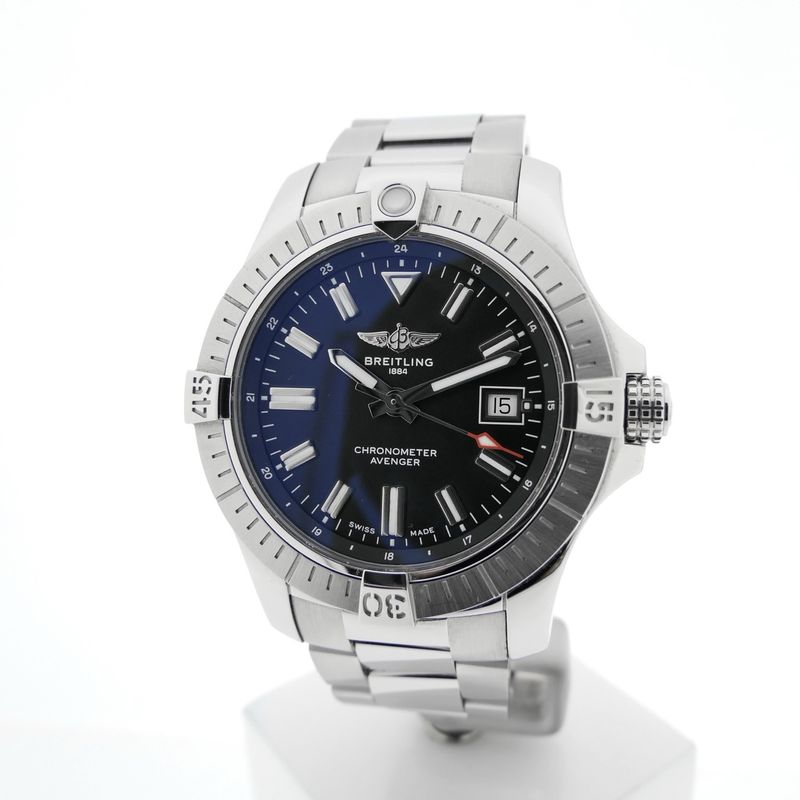 Image 22 of Breitling Avenger Automatic 43 A17318; Automatic men's watch