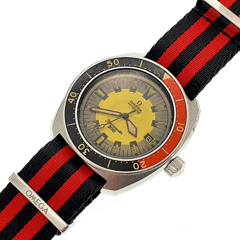 Image 1 of Omega Seamaster 200M 'Banana'; Vintage heren horloge