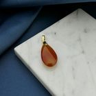 Image 5 of Gold pendant with carnelian bandagate