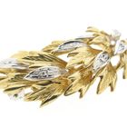 Image 3 of Exclusive two-tone gold leaf brooch with diamond 0.065