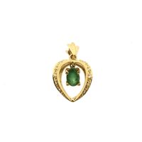 Gold pendant with emerald and diamond | 0.05 ct.