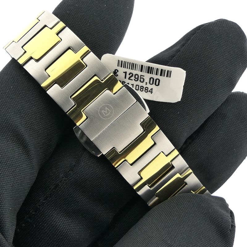 Image 8 of Movado Museum Classic; Two-tone automatic women's watch with black dial; 0607679