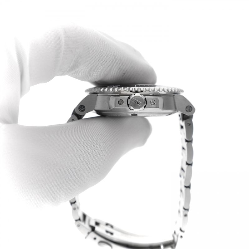 Image 4 of Oris Aquis Date '5-Days' Automatic Watch
