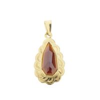 Vintage gold pendant with garnet
