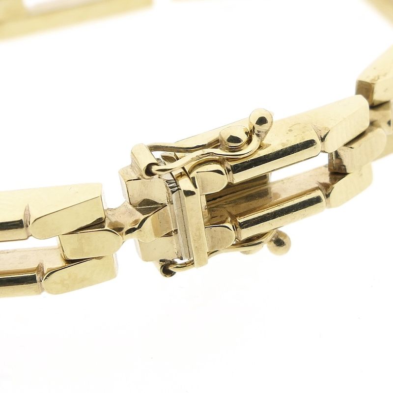 Image 5 of 8 carat Bismarck link bracelet