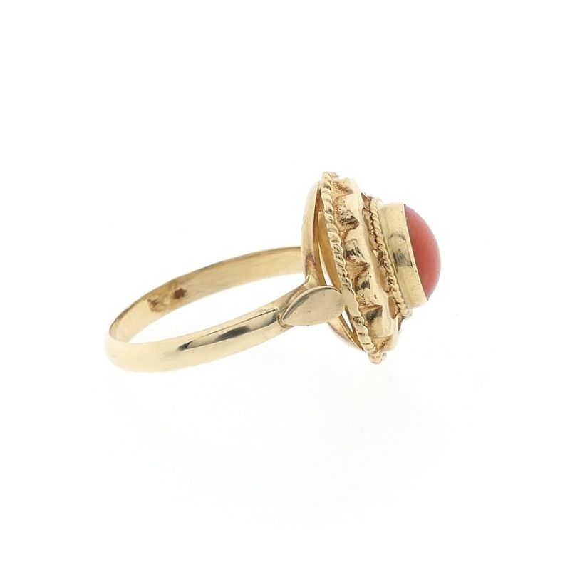 Image 4 of Gold ring with red coral | Vintage/antique