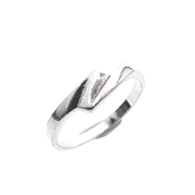 Image 1 of Silver ring with fantasy design