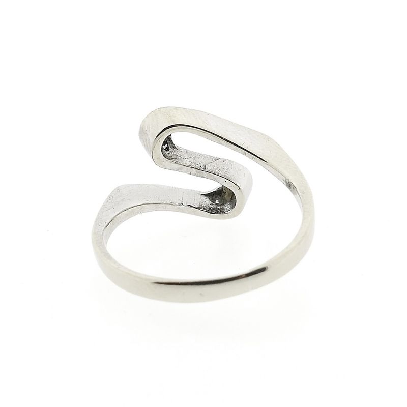 Image 4 of White gold ring with 0.04 ct diamond.