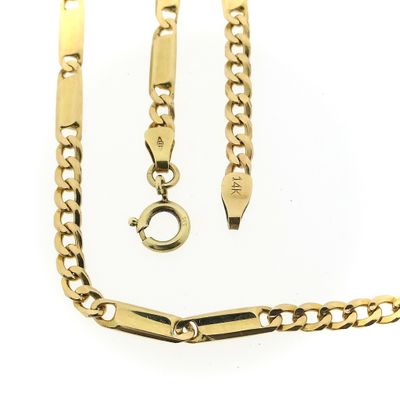 Image 1 of Gold closed Figaro link chain