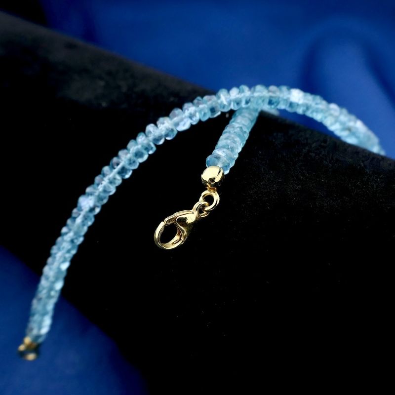 Image 9 of Gold beaded bracelet with aquamarine