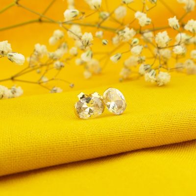 Image 2 of Gold stud earrings with zirconia