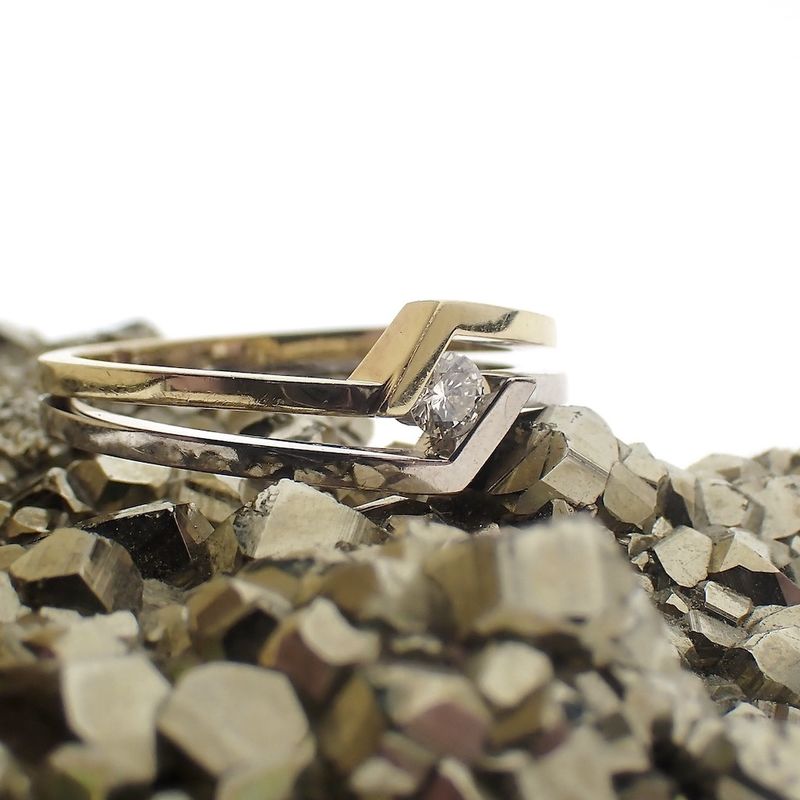 Image 2 of Two-tone gold ring with diamond | 0.11 ct.