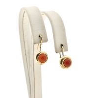 Gold stud earrings with garnet