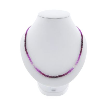 Image 1 of 9 carat ruby ​​bead necklace