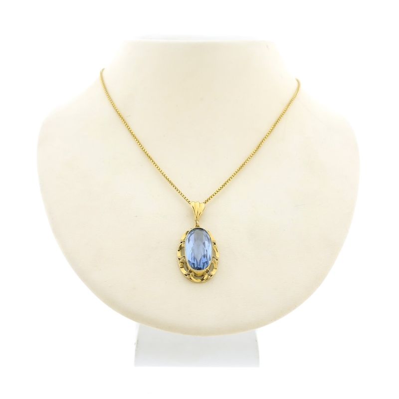 Image 3 of Gold pendant with Aquamarine