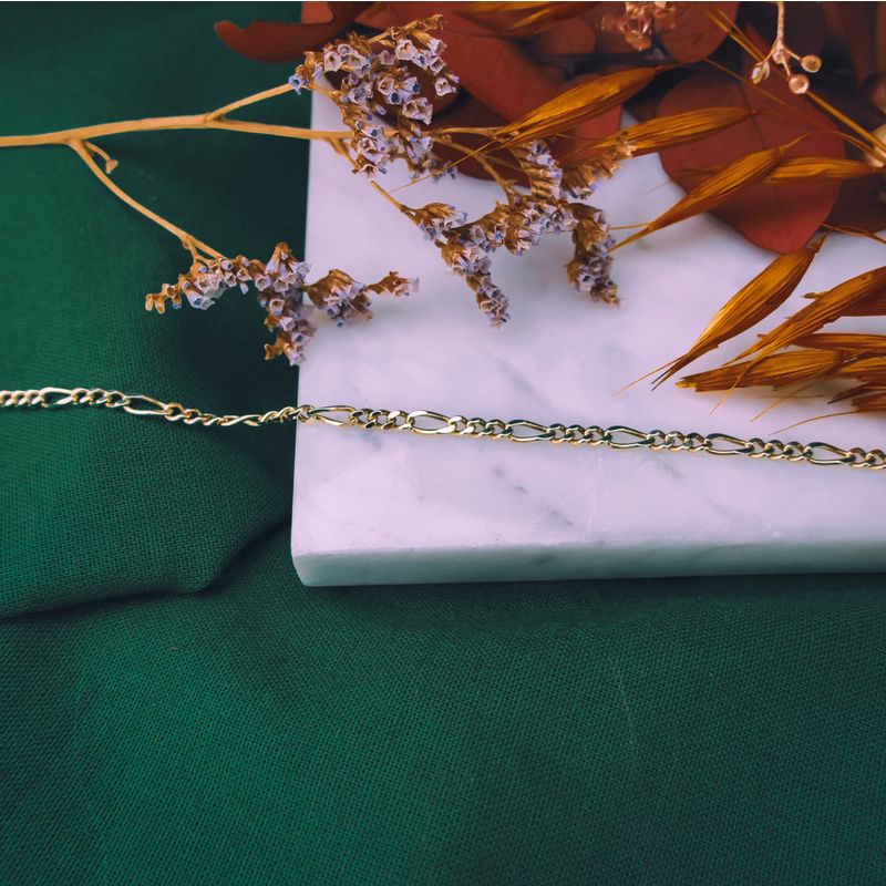 Image 2 of 9 carat Figaro link chain | 55.5 cm