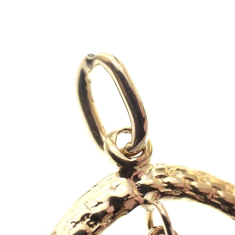 Image 4 of Gold oval pendant with cross