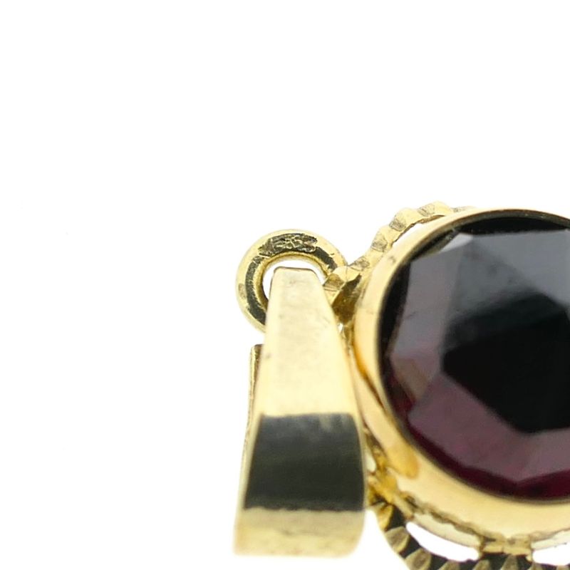 Image 6 of Vintage gold pendant with garnet
