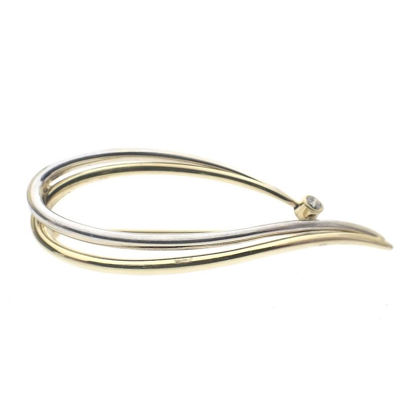 Image 1 of Two-tone fantasy brooch with diamond.