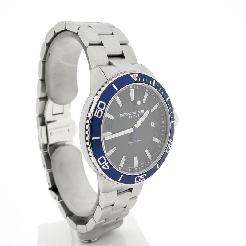 Image 3 of Raymond Weil Tango 8260-ST3-20001; Men's watch