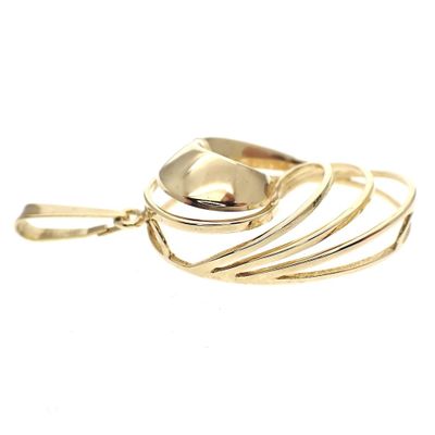 Golden fantasy pendant Image 2 of Golden fantasy pendant