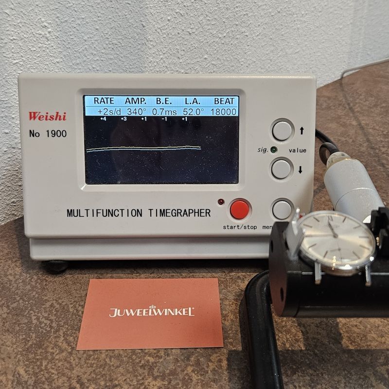 Image 18 of Longines 30L Classic 8048; Vintage watch from the 60s