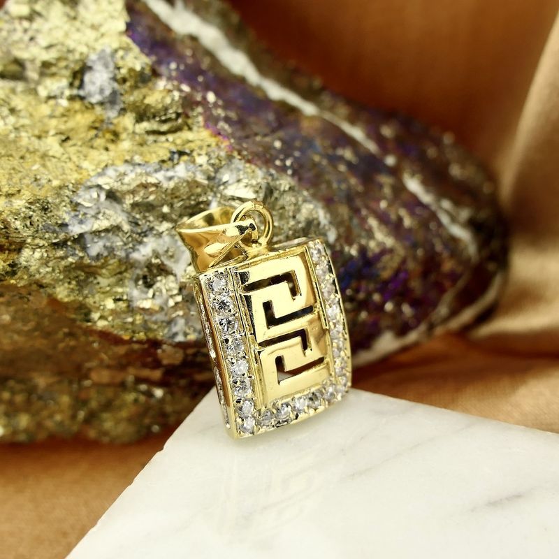 Image 7 of Gold pendant with meander pattern and zirconia