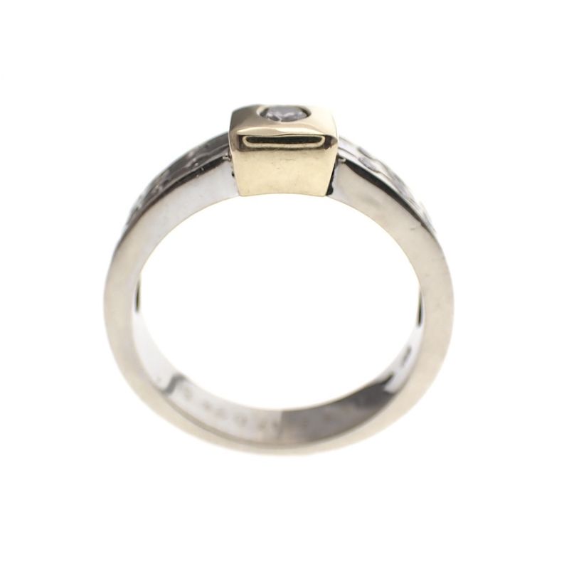 Image 4 of Two-tone gold ring with diamonds; 0.24 ct.