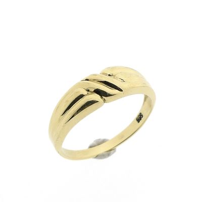 Image 1 of Golden fantasy ring