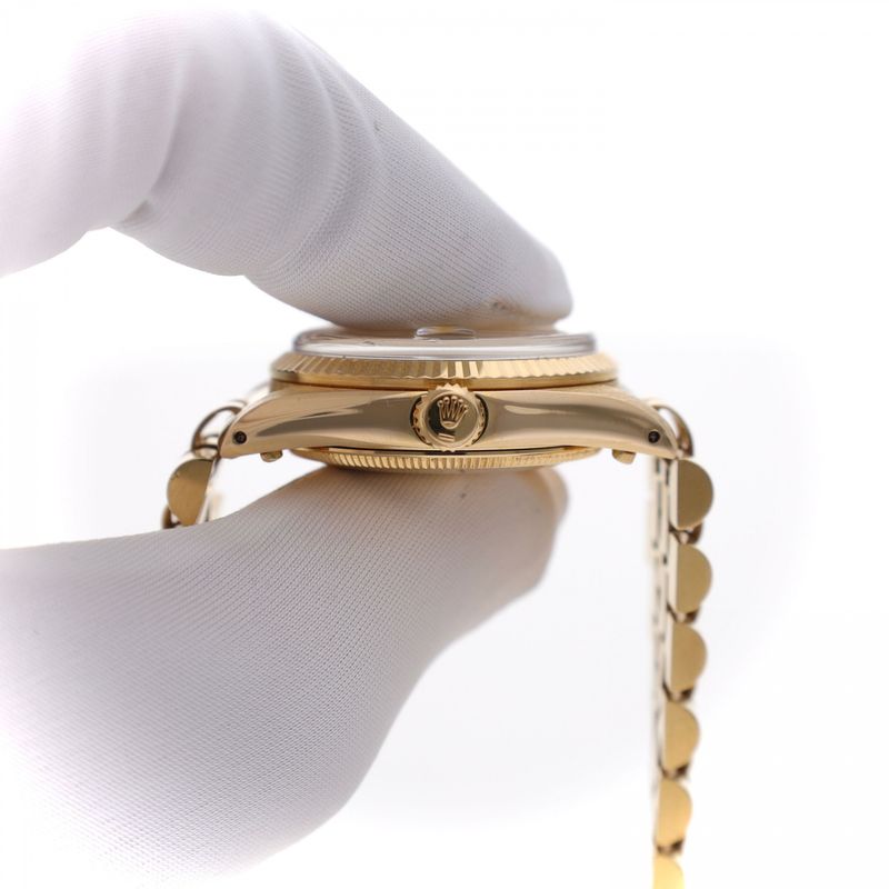Image 8 of Rolex Datejust 31mm 18ct Gold Watch