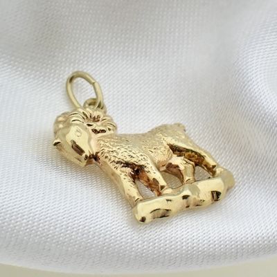 Image 2 of Gold pendant of a ram