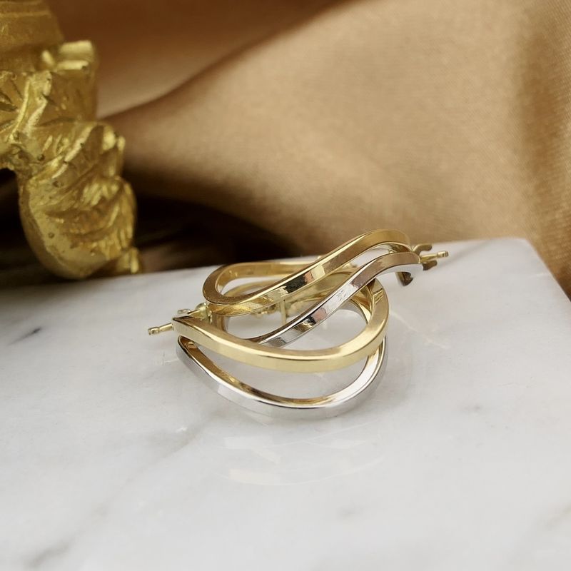 Image 2 of Two-tone gold hoop earrings | Ø 20 mm