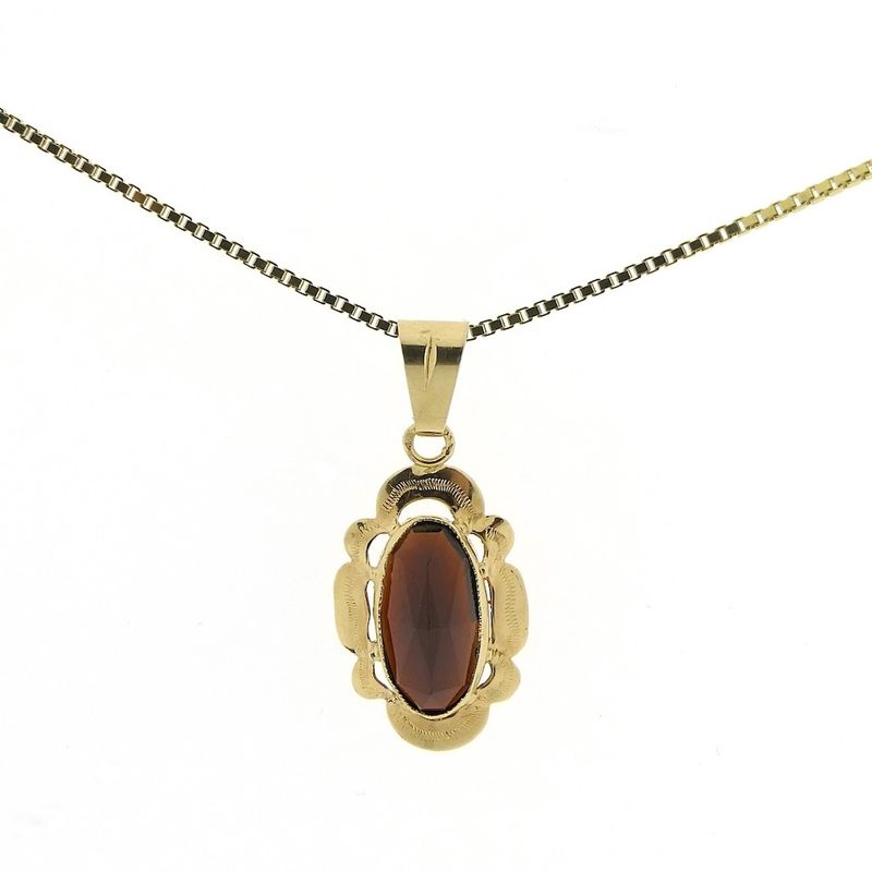 Image 3 of Vintage gold pendant with garnet