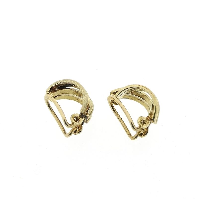 Image 5 of Gold vintage fantasy clip-on earrings