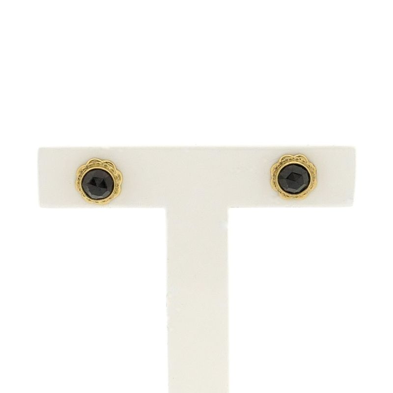 Image 1 of Gold stud earrings with garnet