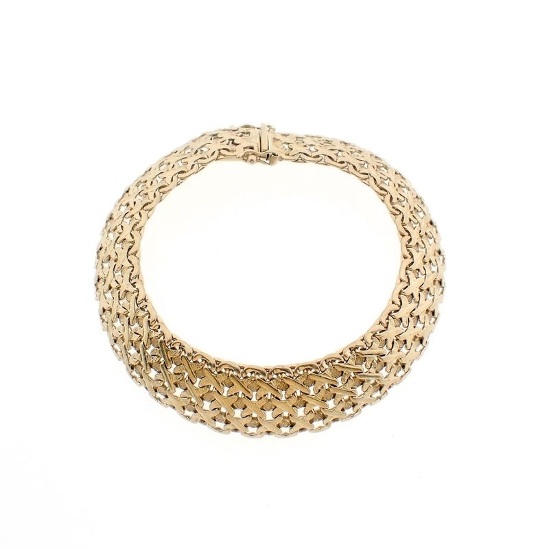Image 1 of Gold wide link bracelet