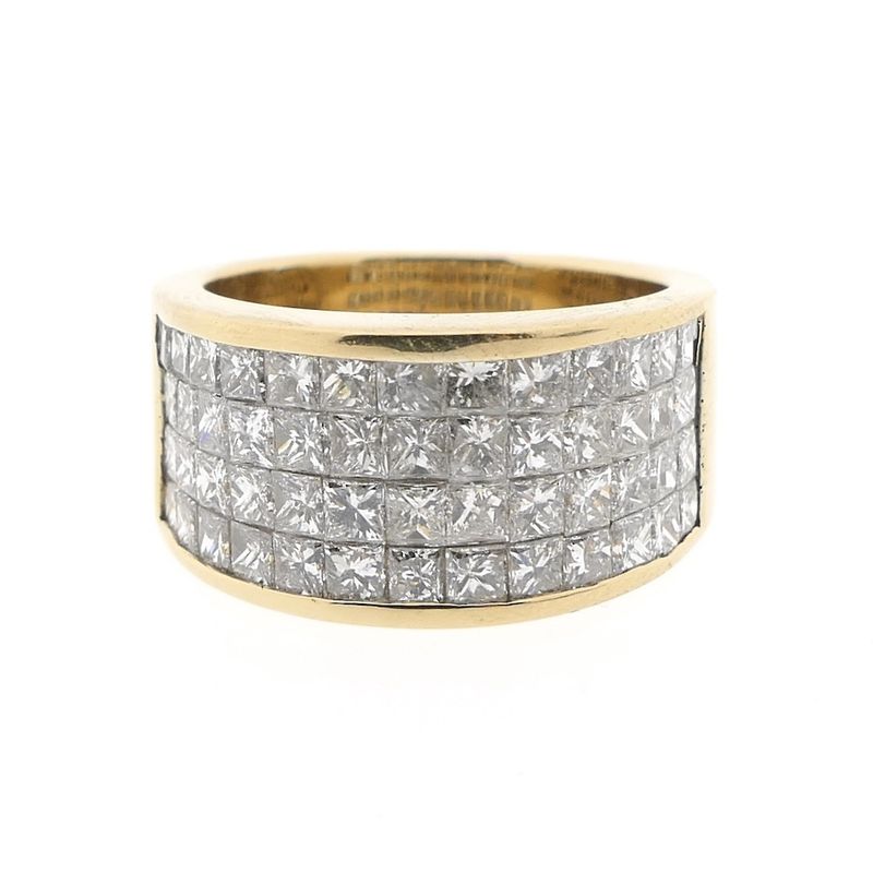 Image 7 of Gold pavé ring with diamonds; 4.16 ct.