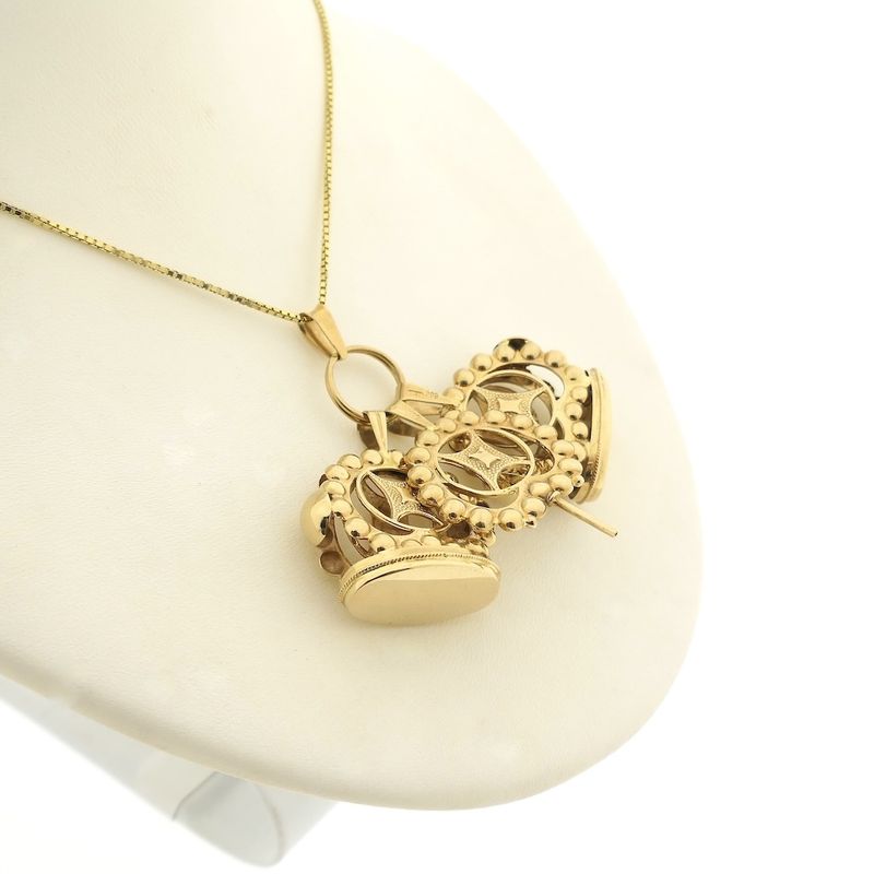 Image 10 of Antique gold watch key pendant (for a watch chain)