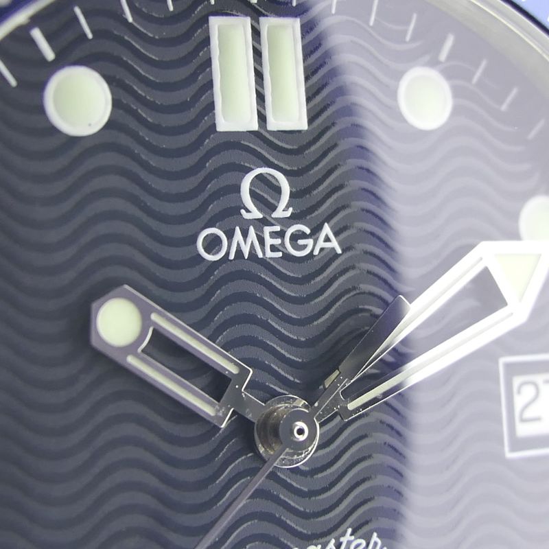 Image 5 of Omega Seamaster 300m 'James Bond' 2531.80.00; Automatic men's diving watch