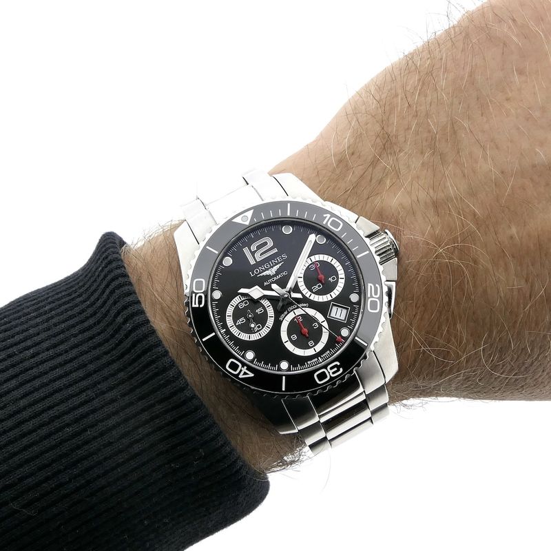 Image 18 of Longines Hydro Conquest L3.783.4; Automatic chronograph men's watch