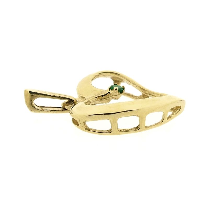 Image 5 of Gold heart pendant with emerald