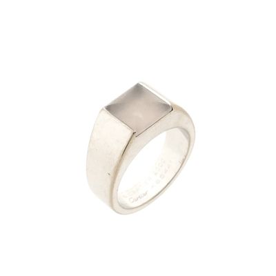Image 1 of White gold Cartier moonstone ring